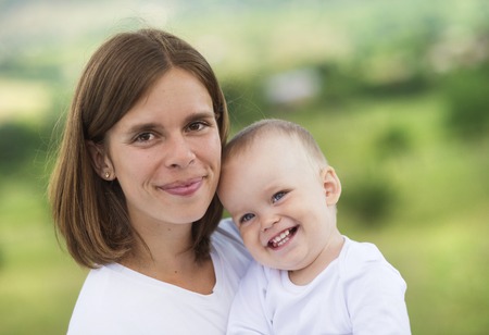 Real-Life Success Stories: Parents Share Their Baby Sign Language Experiences