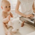 The Science Behind Baby Wipes: What Ingredients to Look for and Avoid