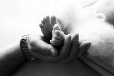 Common Pregnancy Discomforts and Natural Remedies to Ease Them