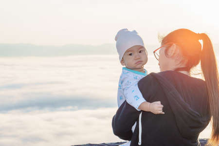 The Best Travel Strollers for Flying with Your Baby